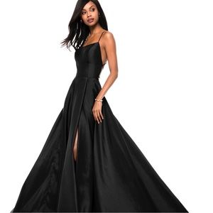 Black Sheri Hill style #52022
